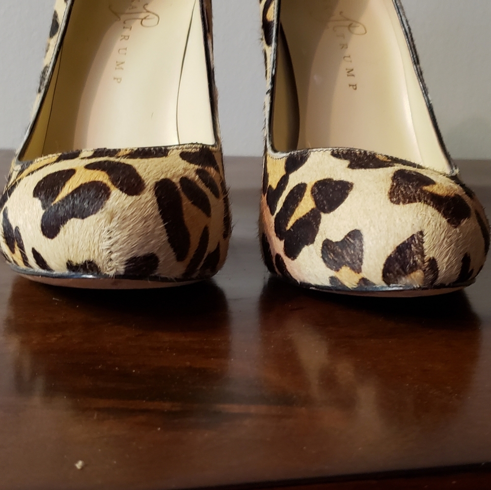 Ivanka Trump Leopard Print Heels sz:8 - Picture 4 of 8